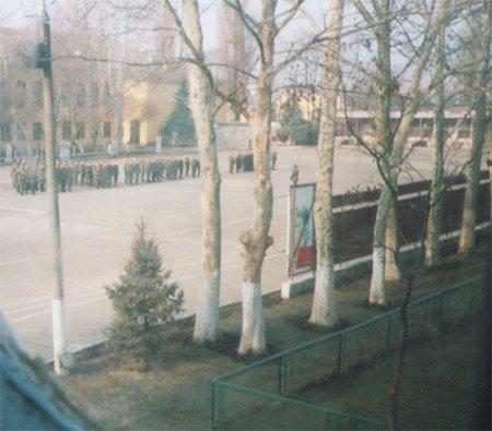 Утренний развод перед выходным днем